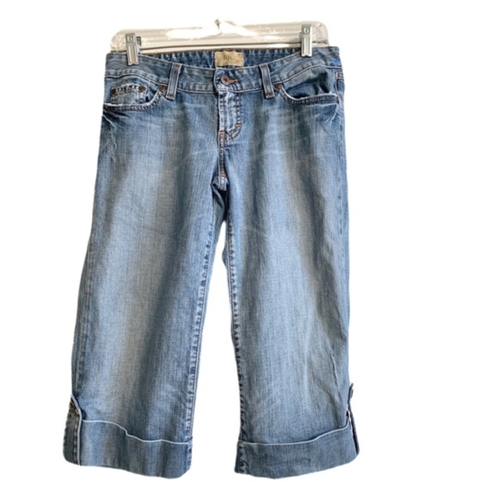 Y2K Light Wash Capri Jeans by BKE Size 27